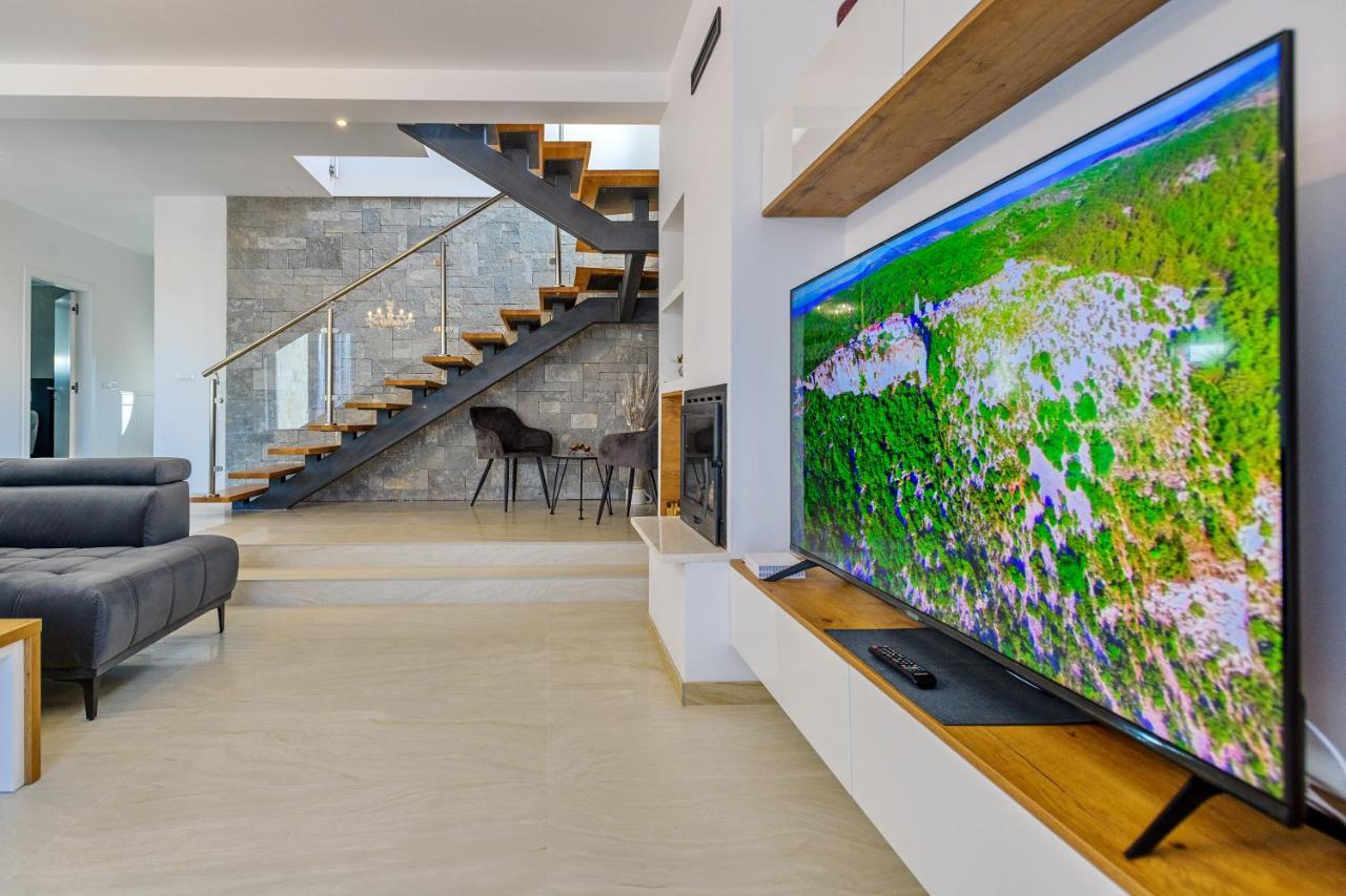 Luxury Stone Villa With Pool - Brisevo Esterno foto