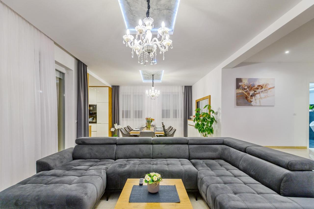 Luxury Stone Villa With Pool - Brisevo Esterno foto
